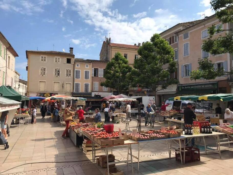 Maison De Ville Châteauneuf-du-Rhône Εξωτερικό φωτογραφία